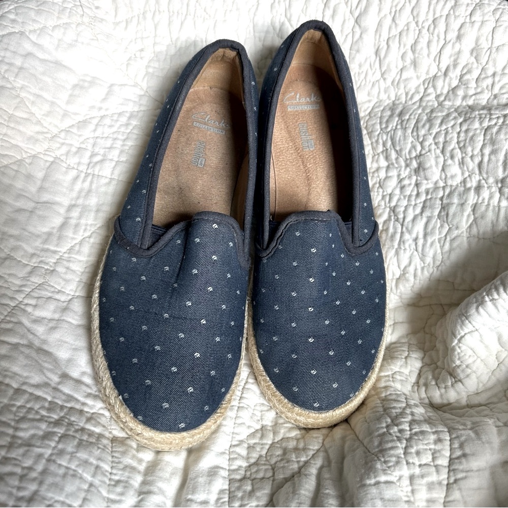 Clarks Collection Espadrille Denim Blue Slip-on. Size 8.5 Soft-comfort footbed